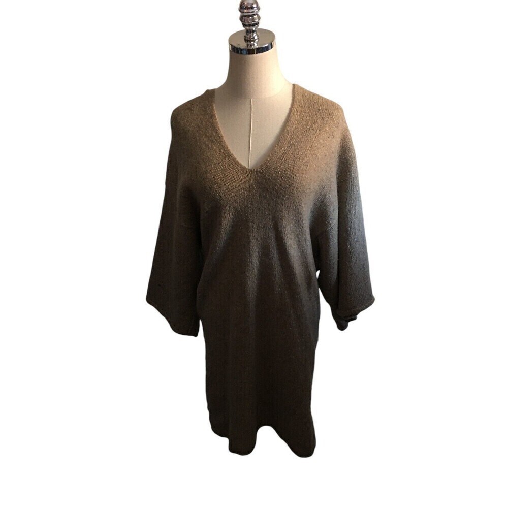 Runway BCBG Maxazria Sweater Women's Size Medium Brown Wool Blend